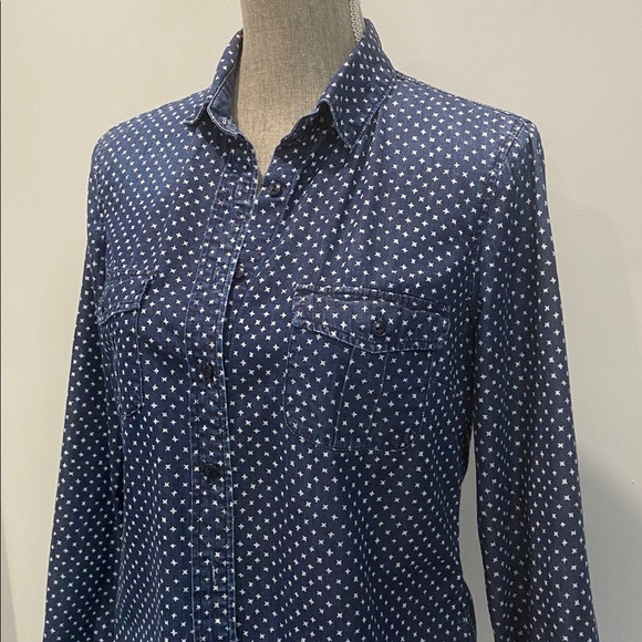 J.Crew Polka Dot Button Down Shirt Navy Cotton Denim Size 6 Women’s - Picture 2 of 14